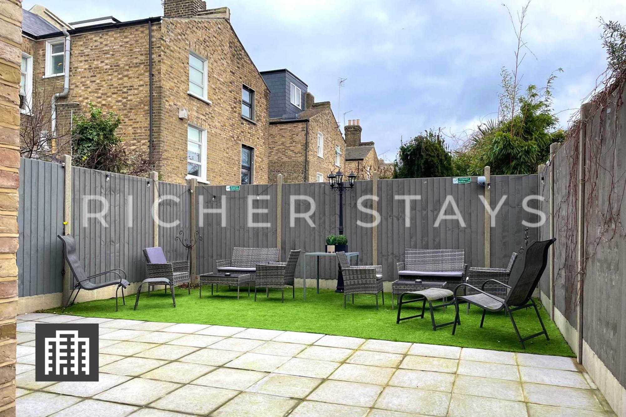 Hackney Suites - En-Suite Rooms & Amenities Лондон Экстерьер фото